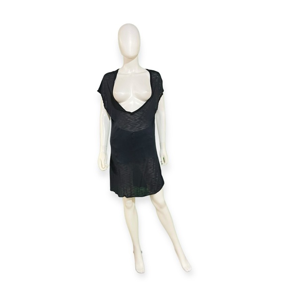 Blue Life Deep V-Neck Navy Blue T-shirt in Small - Picture 1 of 11